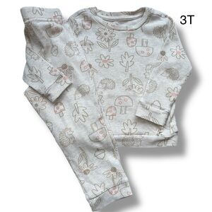 Toddler Girl Beige Thermal Top and Pant Set Size 3T